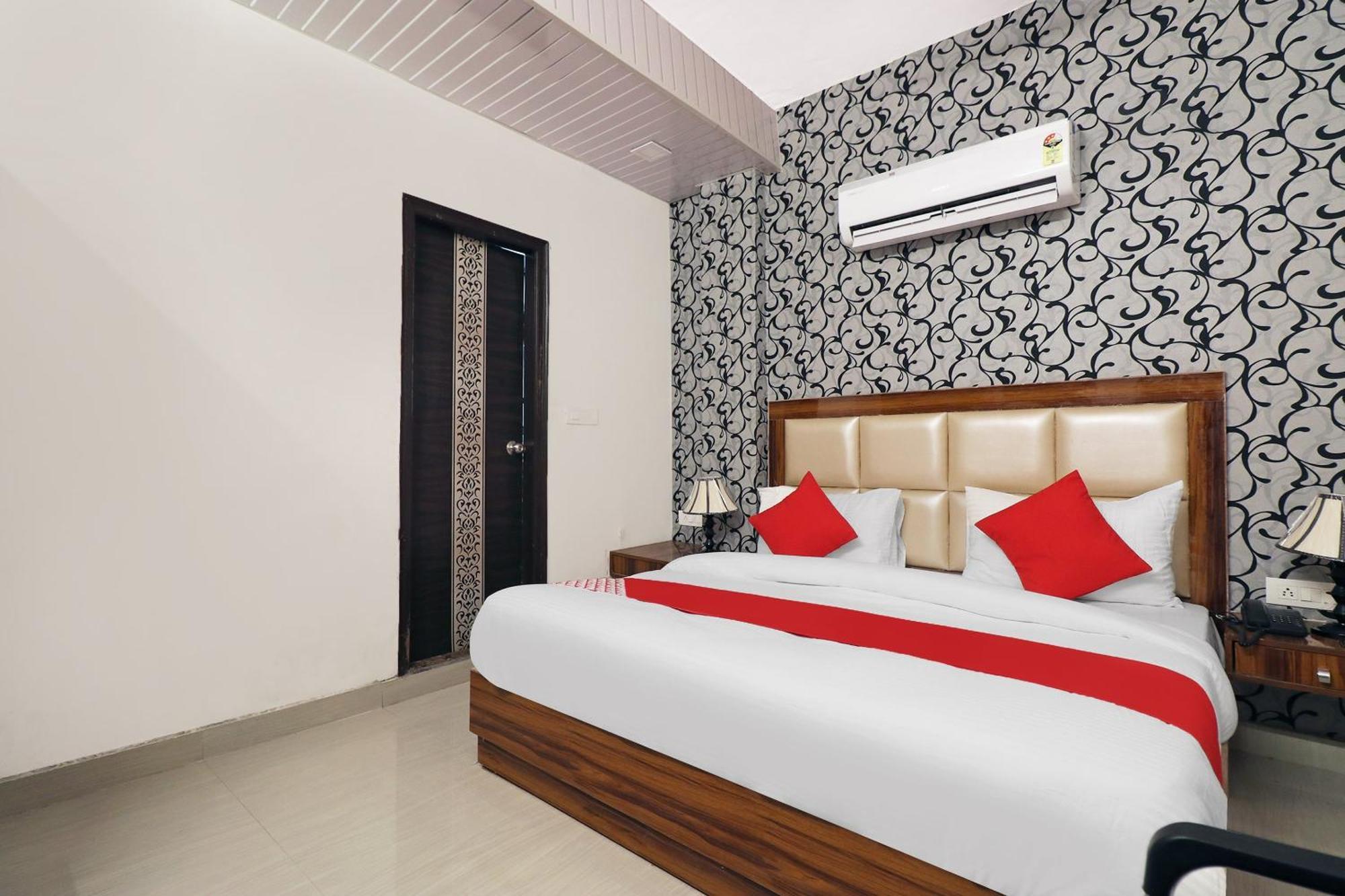 Hotel O Sangeet Faridabad Ngoại thất bức ảnh